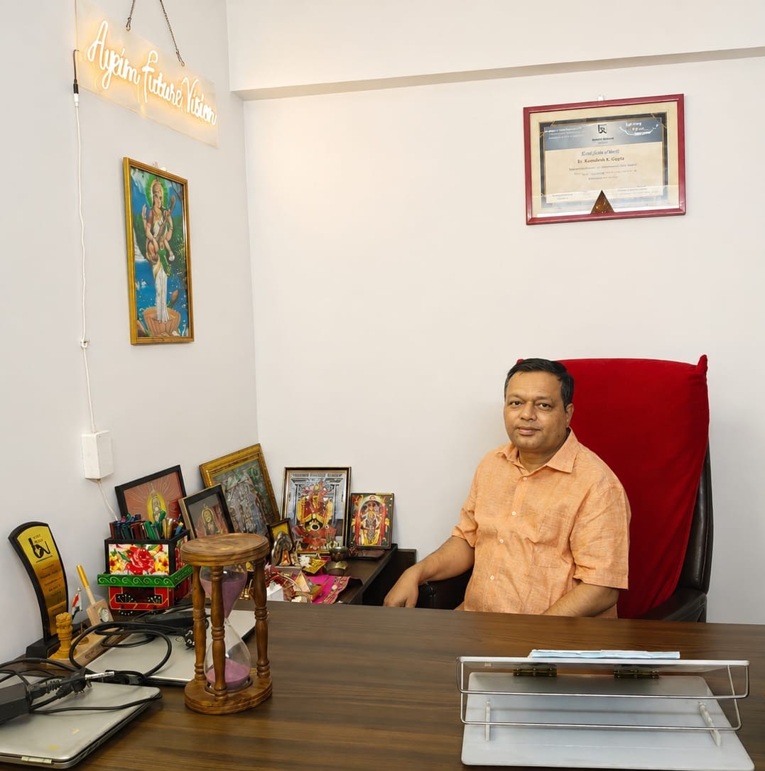 Er. Kamlesh K. Gupta — Composite Scientific Astrologer